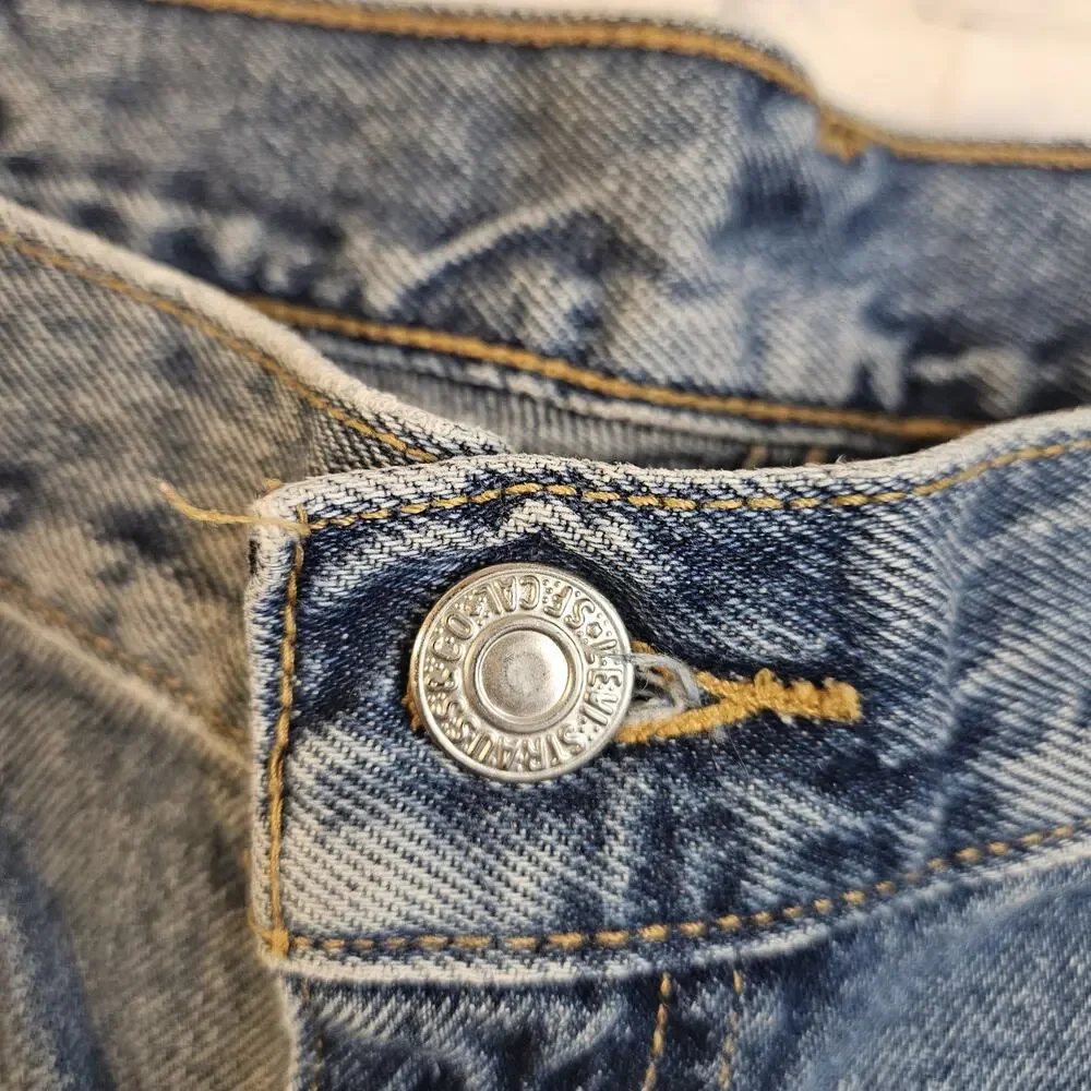 VTG 2000's Levis 560 Shorts Mens 42 Blue Loose Jorts Y2K Medium Wash Denim